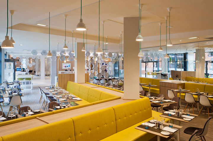 如何根據(jù)自己的菜系來(lái)打造有特色的餐廳