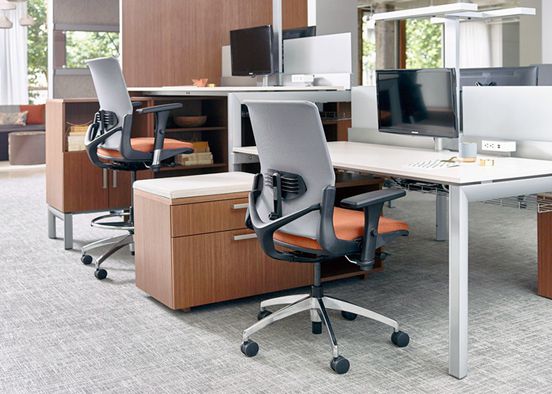 現(xiàn)代簡約風(fēng)格辦公室裝修設(shè)計案例